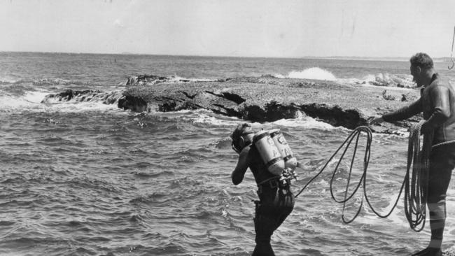 Divers search for Harold Holt in 1967. Picture: Supplied