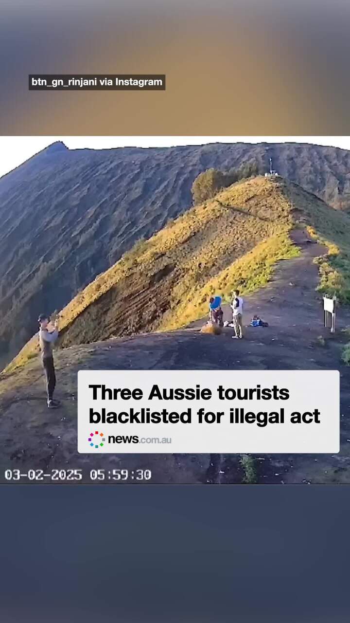 Three Aussie tourists black-listed for illegal act