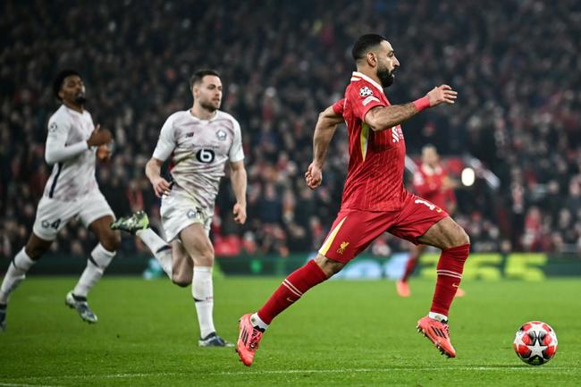 Mohamed Salah (R) was on target as Liverpool beat Lille 2-1 at Anfield in the Champions League