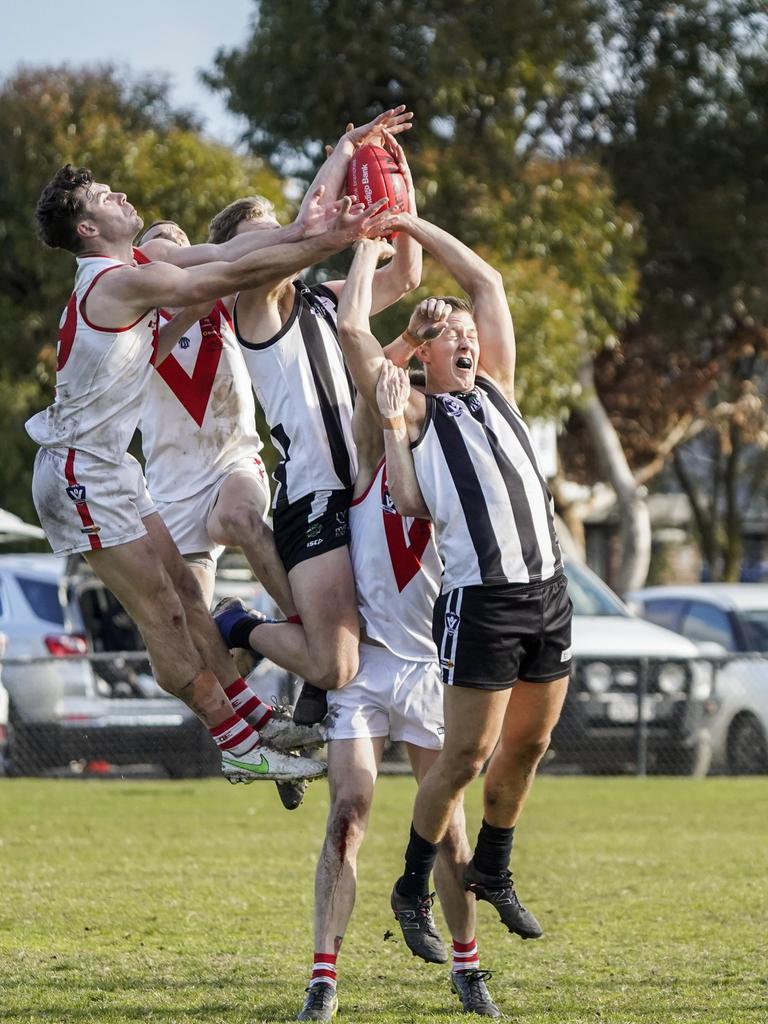 AFL Outer East: Olinda Ferny Creek boosts its fortunes with a win over  Cranbourne