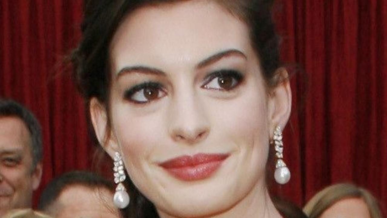 Anne Hathaway Reveals Struggle With Anxiety Ahead Of Oscars Awards 