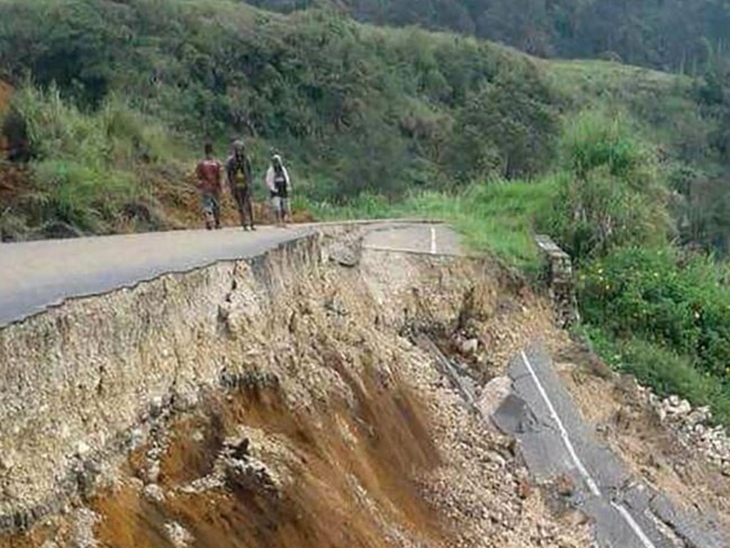 Kidnappers have demanded a ransom payment after taking hostage an Australian professor and his three Papua New Guinean associates in the country’s remote highlands.