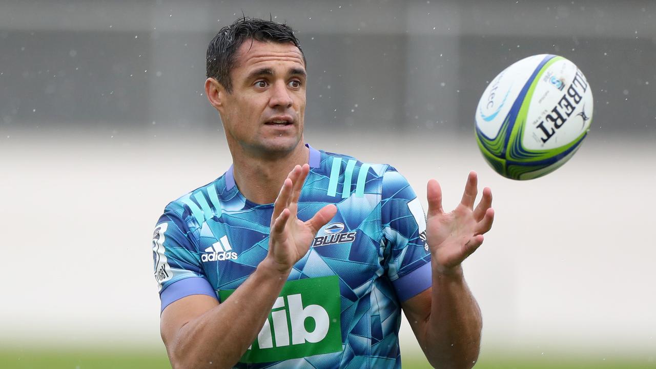 Dan Carter: All Blacks' two-time World Cup winner announces retirement from  professional rugby, Rugby Union News