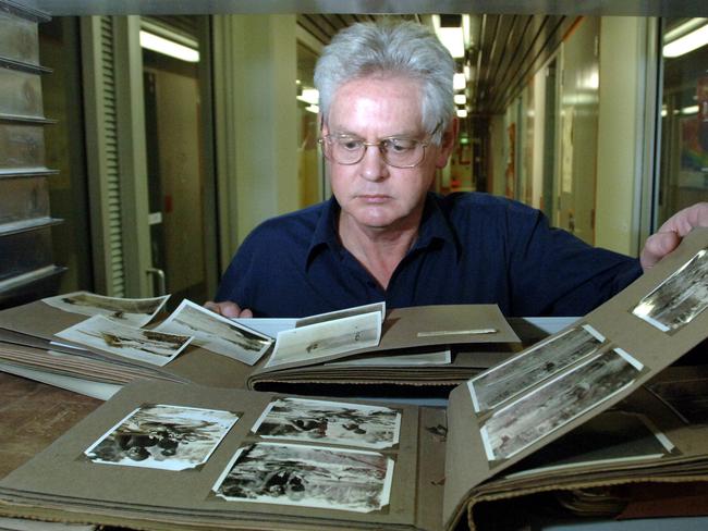 Anthropologist Professor Peter Sutton and materials collected by photographer Ursula Hope McConnel on Aboriginal people from the western Cape York Peninsula in Queensland between 1927 and 1934, 02 Jul 2006.