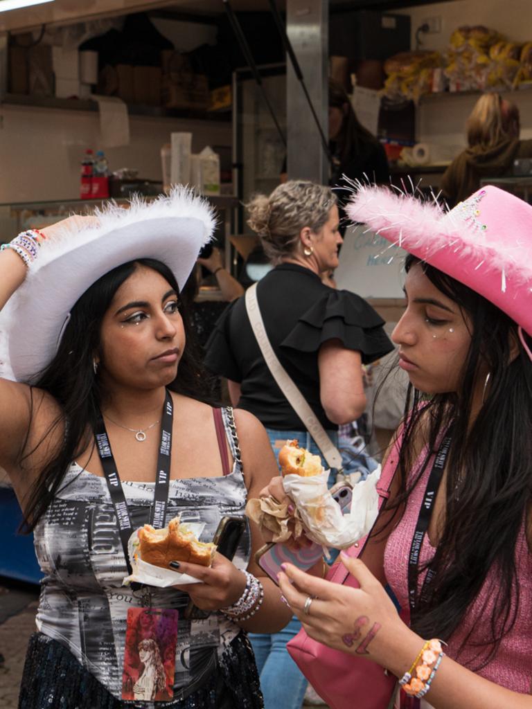 Cowgirl hats were also a concert favourite. Picture: NCA NewsWire / Flavio Brancaleone