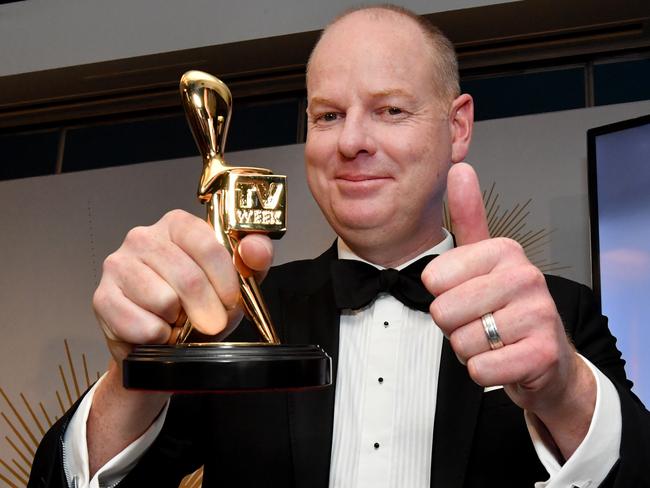 Tom Gleeson poses for a photograph after winning the Gold Logie for most popular personality on Australian TV during the 2019 Logie Awards at The Star Casino on the Gold Coast, Sunday, June 30, 2019. (AAP Image/Darren England) NO ARCHIVING, EDITORIAL USE ONLY