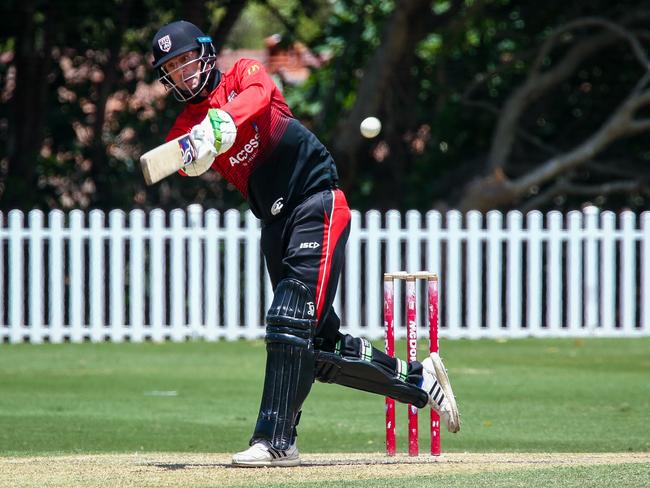 Robert Aitken playing his 501st first grade NSW Premier Cricket match for UTS North Sydney: Picture: Kate Zarifeh