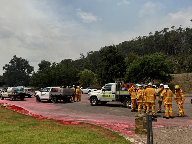 Emergency crews prepare to fight the Grampians blaze. Picture: Regan Hodge