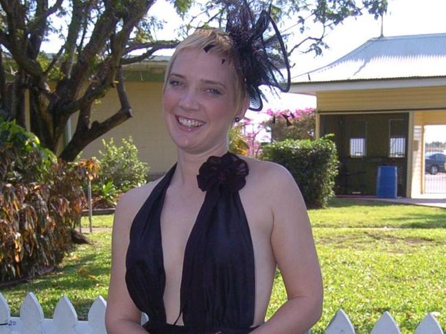 Alicia Skinner at the 2005 Ladies Race Day Pic Bryan Lynch BL026051