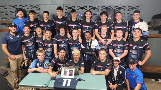 Caloundra SHS 2023 Langer Trophy rugby league team honouring former teammate and friend Ben ‘BJ’ Hunter. Picture: Kylie McLellan