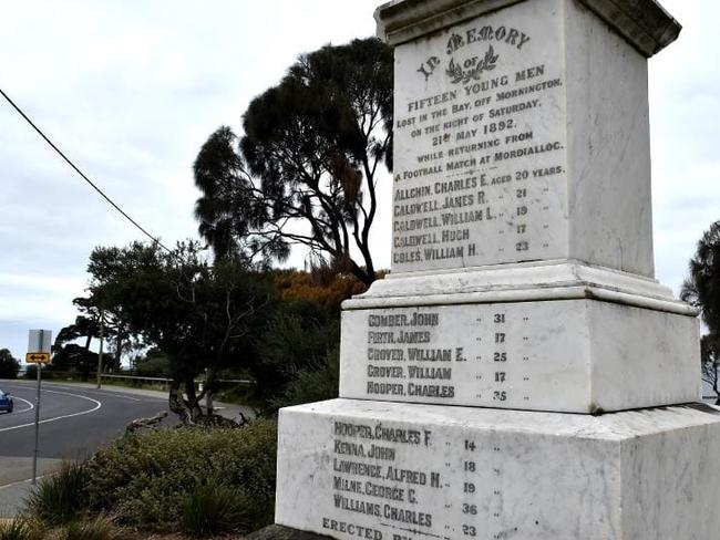 The memorial to the disaster at the end of Main St in Mornington. Picture: Andrew Batsch