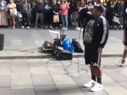 Campbelltown Busker Dylan Billion Dollars performing in Pitt Street Mall when Kid Laroi tios him $1k , Source: Ben Fordham Instagram