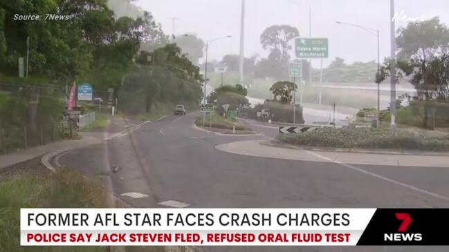 Former AFL star Jack Steven allegedly fled the scene after a car crash