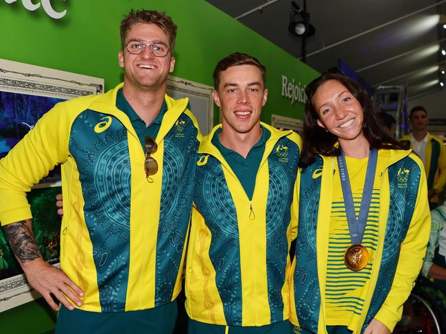 Zac Stublety Cook (C) has credited his new coach for keeping him in the pool amid recent injury battles. Picture: NewsWire/Tertius Pickard