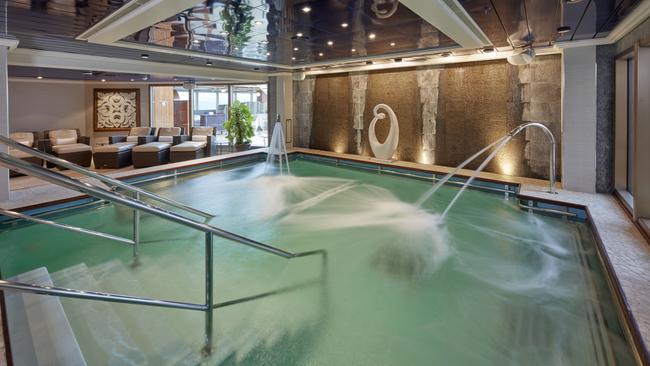 Mareel wellness and beauty spa’s hydrotherapy pool. 