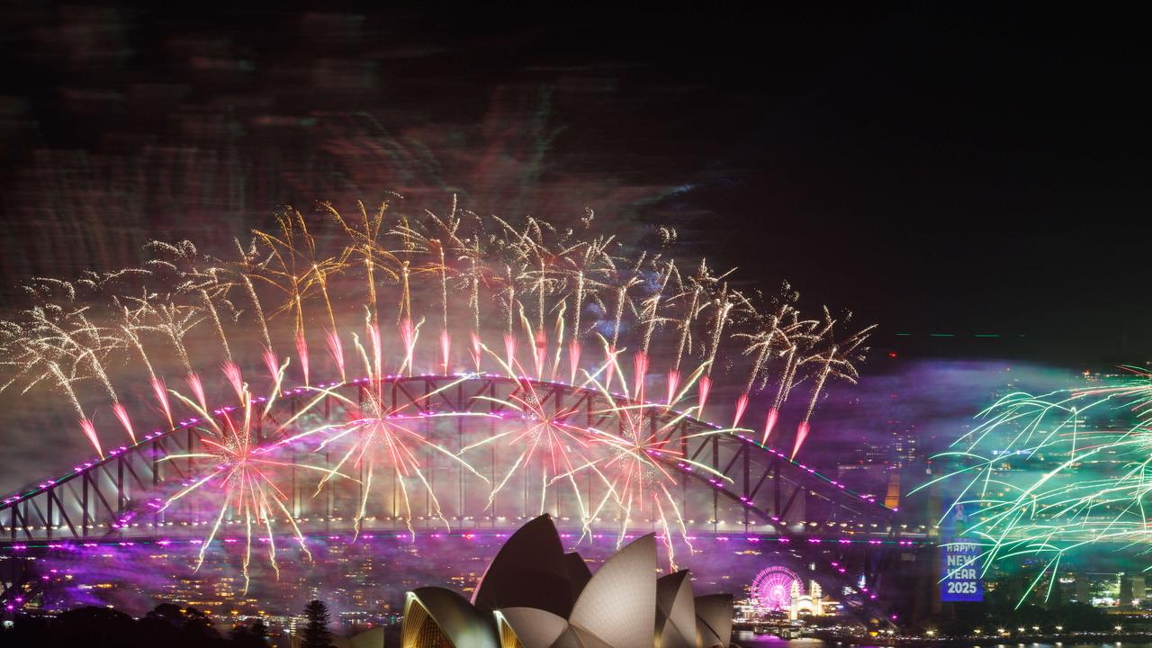 All the best pictures from Sydney’s New Year’s Eve fireworks display