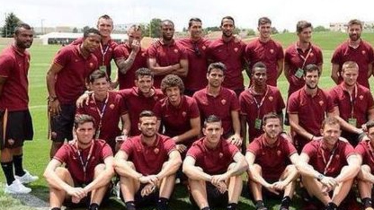 Ashley shop cole roma