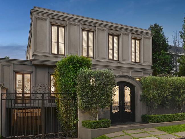 1 Devorgilla Avenue, Toorak, Vic 3142