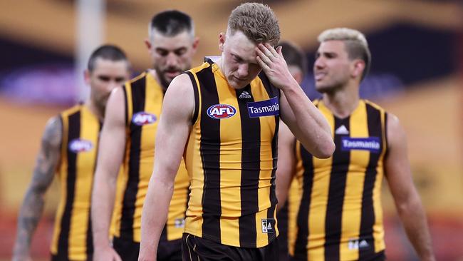 James Sicily trudges off Giants Stadium after Hawthorn’s loss to Melbourne.