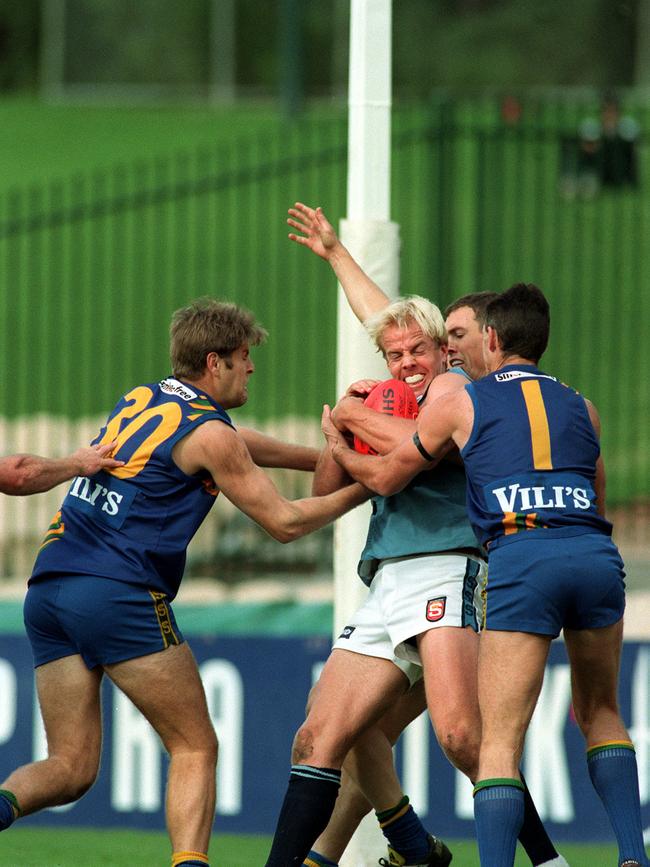 Julian Burton playing for Sturt in the SANFL against Woodville-West Torrens Eagles at Adelaide Oval in 2000.