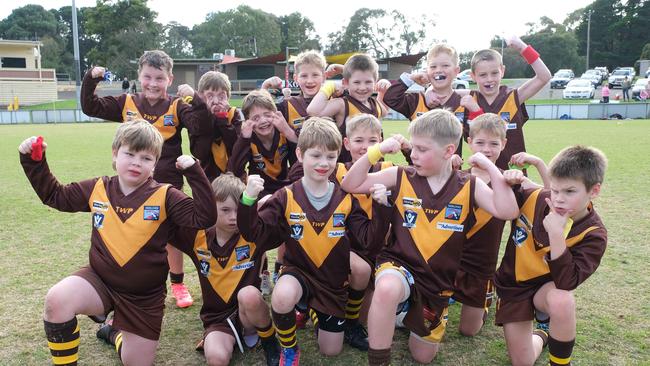 Drysdale Hume under-9 football team pull their funniest faces. Picture: Mark Wilson