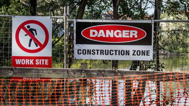 The construction fencing outside Black Swan Lake. Picture: Jerad Williams