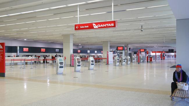 Overseas flights have already been diverted from Melbourne until the middle of next week after a series of outbreaks linked to security guards working in the quarantine system. Picture: Ian Currie