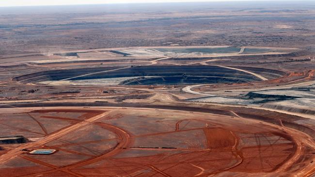 Prominent Hill gold and copper mine, near Coober Pedy, SA.