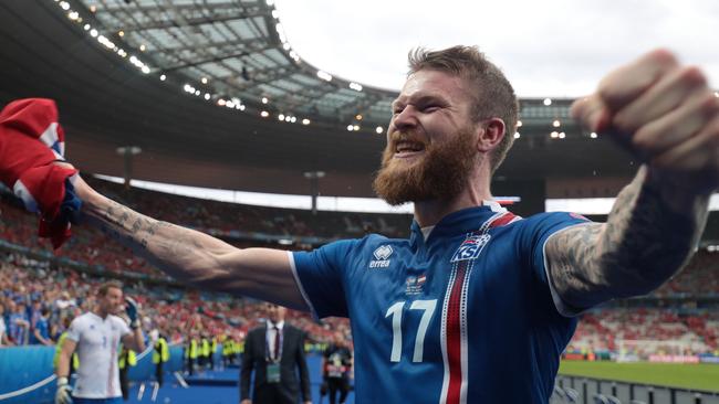 Iceland's midfielder Aron Gunnarsson celebrates.