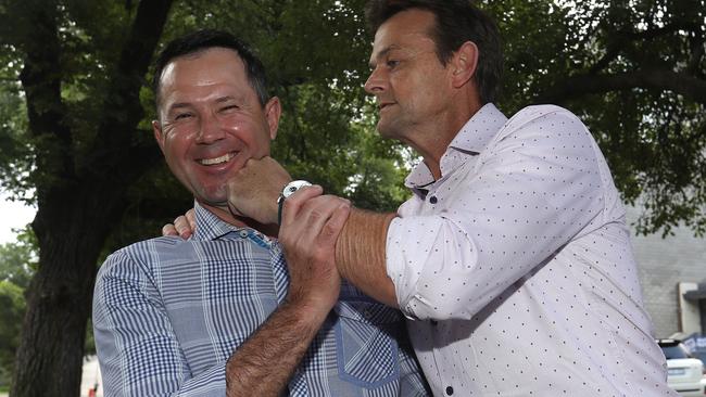 Ricky Ponting and Adam Gilchrist will lead opposing teams in the Bushfire Bash in Melbourne.