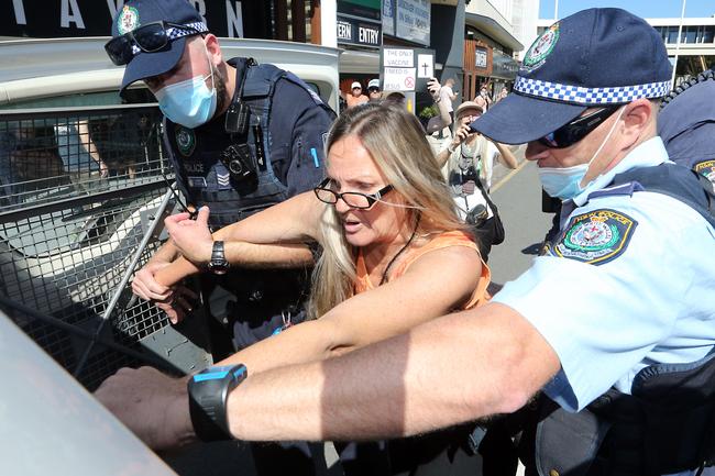 People in the Tweed are protesting the border restrictions. 22 August 2021 Coolangatta Picture by Richard Gosling