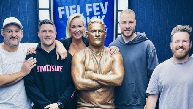 The Fevola statue with Brendan Fevola, Jack Crisp, Fifi Box, Ben McKay and Nick Cody. Picture: Supplied