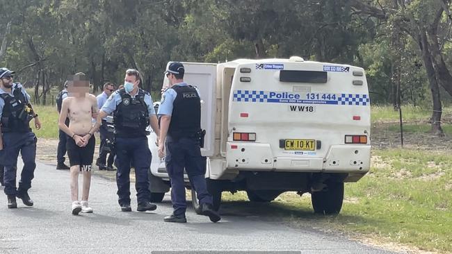 Police arrested four men after a police pursuit through Wagga.