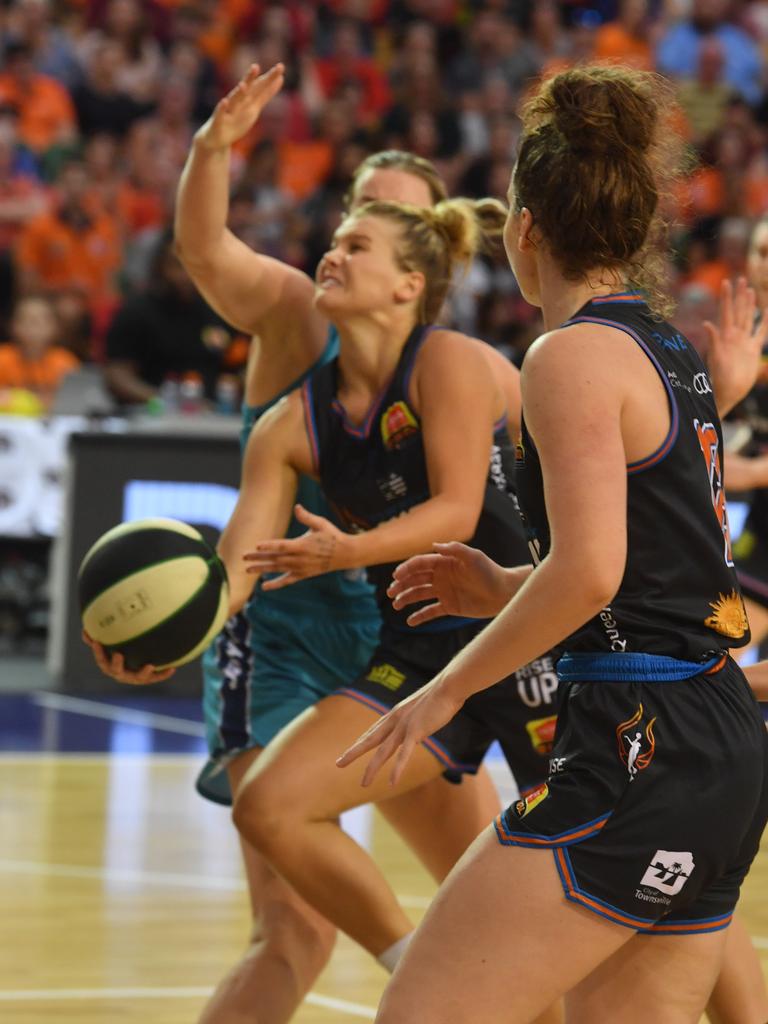 Fire Fall Short In WNBL Final | Townsville Bulletin