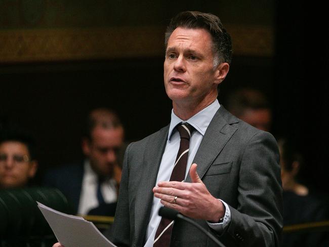 SYDNEY, AUSTRALIA : NewsWire Photos - NOVEMBER 13 2024; NSW Premier Chris Minns speaks during Question Time in the Legislative Assembly at New South Wales Parliament House in Sydney. Picture: NewsWire / Gaye Gerard