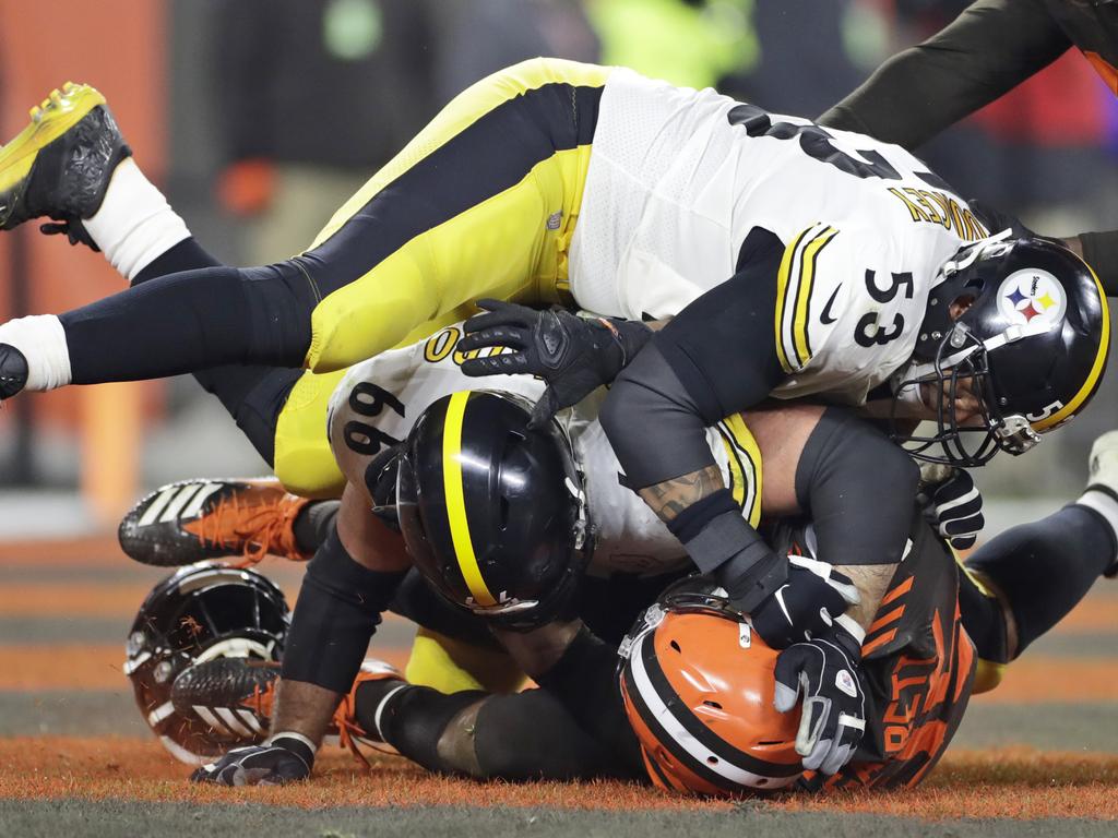 Myles Garrett Assaults Mason Rudolph With QB's Own Helmet