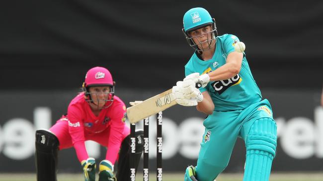 SYDNEY, AUSTRALIA - NOVEMBER 17: Georgia Voll of the Heat bats during the Women's Big Bash League WBBL match between the Sydney Sixers and the Brisbane Heat at GIANTS Stadium, on November 17, 2020, in Sydney, Australia. (Photo by Matt King/Getty Images)