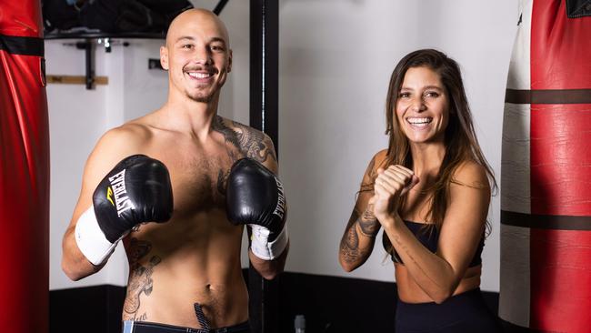 EMBARGOED UNTIL NOV 26, Boxer Mateo Tapia and Actress/Model girlfriend Krystle Mollie looking fit and ripped on their unique diet of one main meal per day Picture Christian Anstey