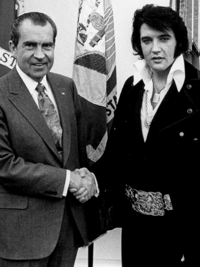 Richard Nixon meets with Elvis Presley