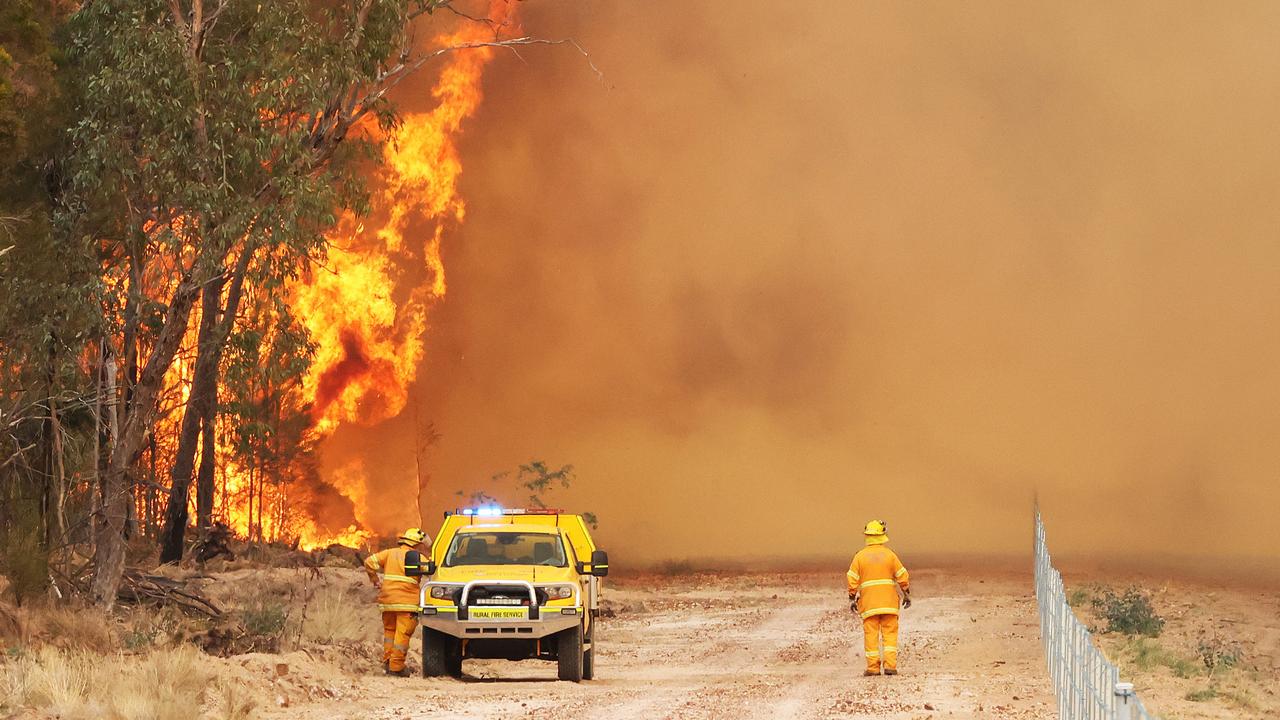 A raging bushfires at Dalby on the Western Downs in 2023. Picture: Liam Kidston