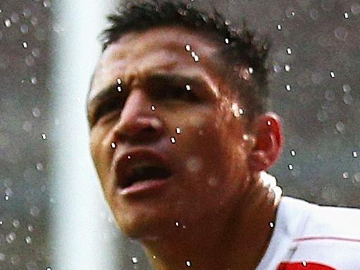 LONDON, ENGLAND - MARCH 05: Alexis Sanchez of Arsenal celebrates scoring his team's second goal during the Barclays Premier League match between Tottenham Hotspur and Arsenal at White Hart Lane on March 5, 2016 in London, England. (Photo by Paul Gilham/Getty Images)