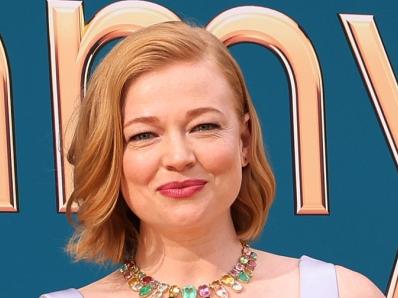 LOS ANGELES, CALIFORNIA - SEPTEMBER 12: 74th ANNUAL PRIMETIME EMMY AWARDS -- Pictured: Sarah Snook arrives to the 74th Annual Primetime Emmy Awards held at the Microsoft Theater on September 12, 2022. -- (Photo by Mark Von Holden/NBC via Getty Images)