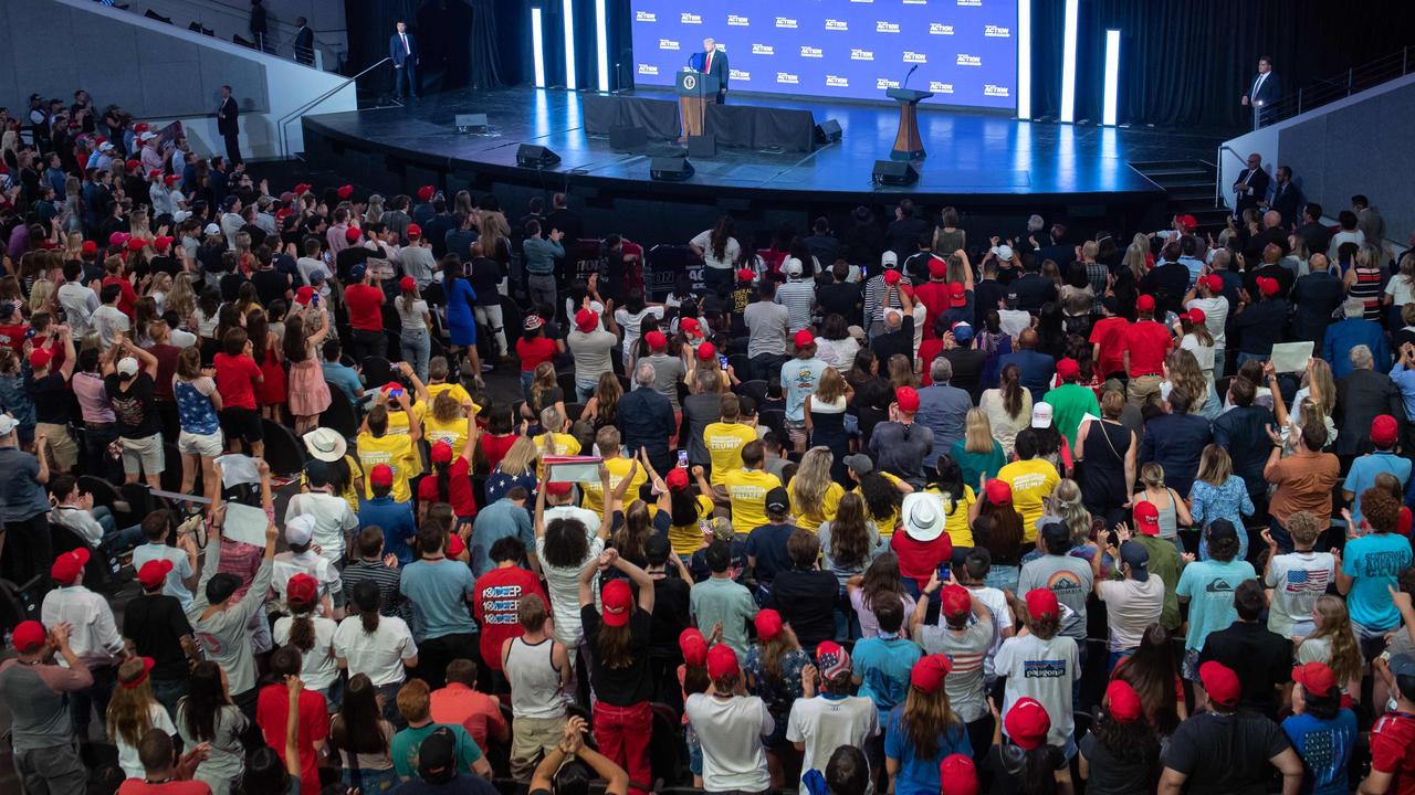 A standing ovation for the President. Picture: Saul Loeb/AFP