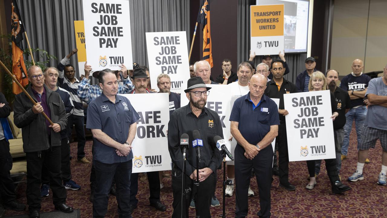 The unions have demanded fair pay and better working conditions. Picture: NCA NewsWire / Christian Gilles