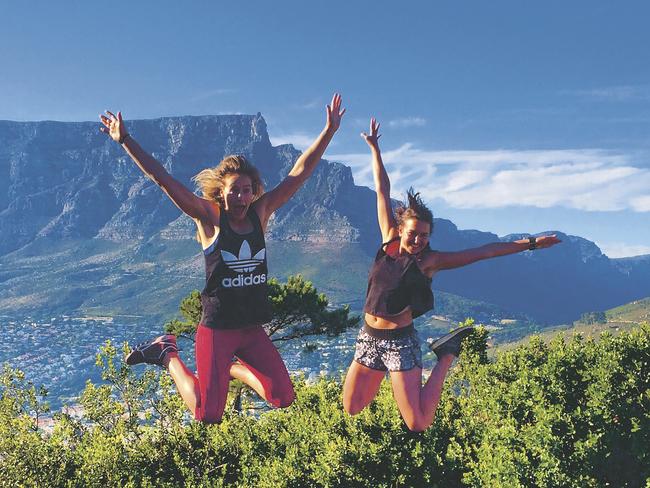 Ellyse Perry with Marisa Logan.