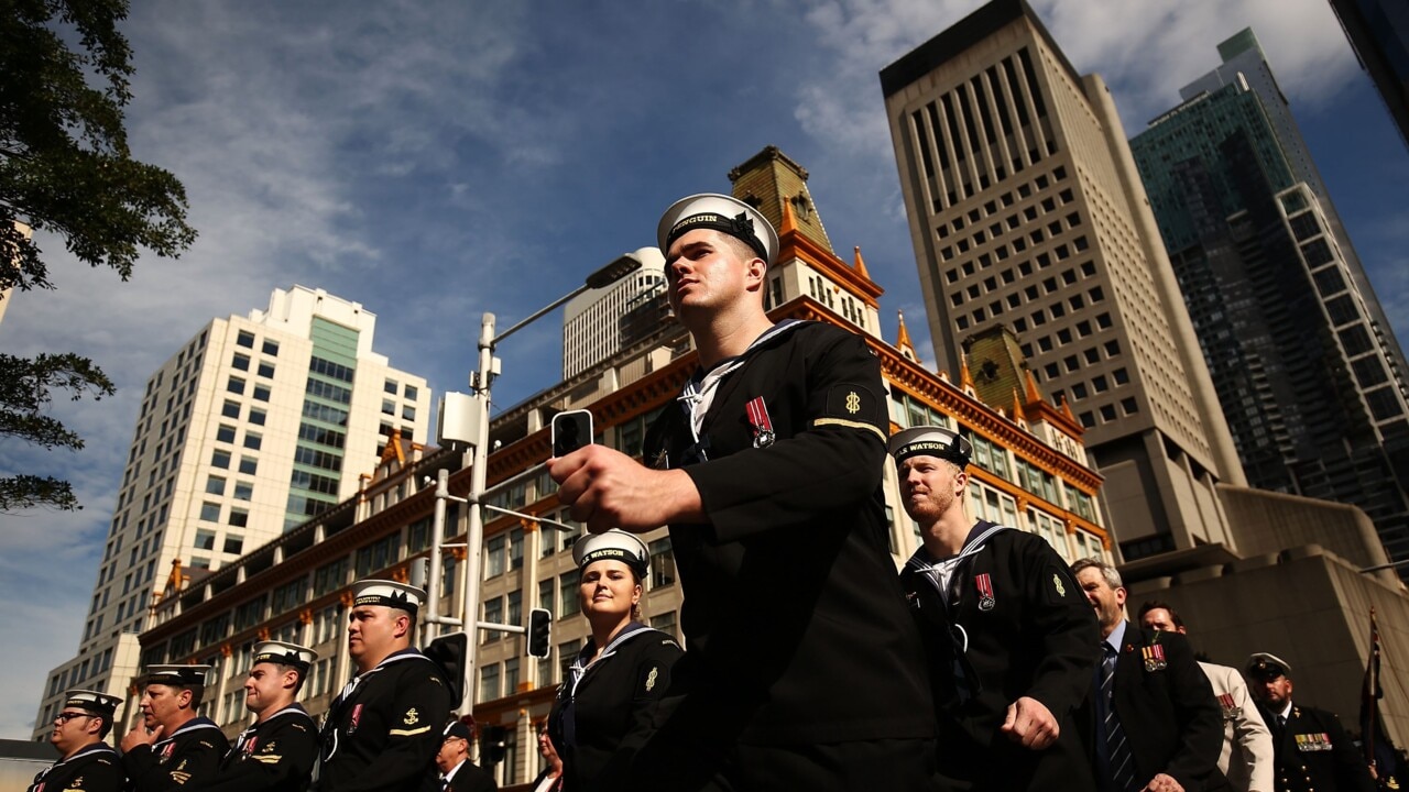 ANZAC Day hypocrisy over COVID-19 restrictions 'disgusts' veterans