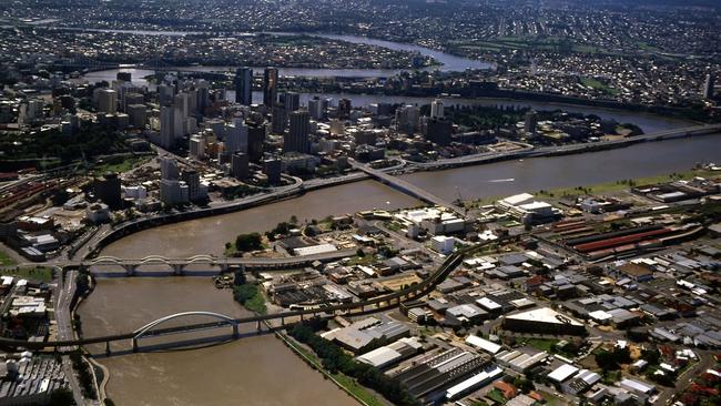 Aerial View of South Brisbane and Brisbane city skyline - 1986. Picture: Brisbane City Council