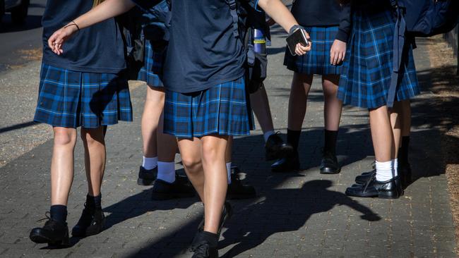 In 2023, South Australia banned students from using smart phone and smart watches at school. Picture NewsWire / Emma Brasier