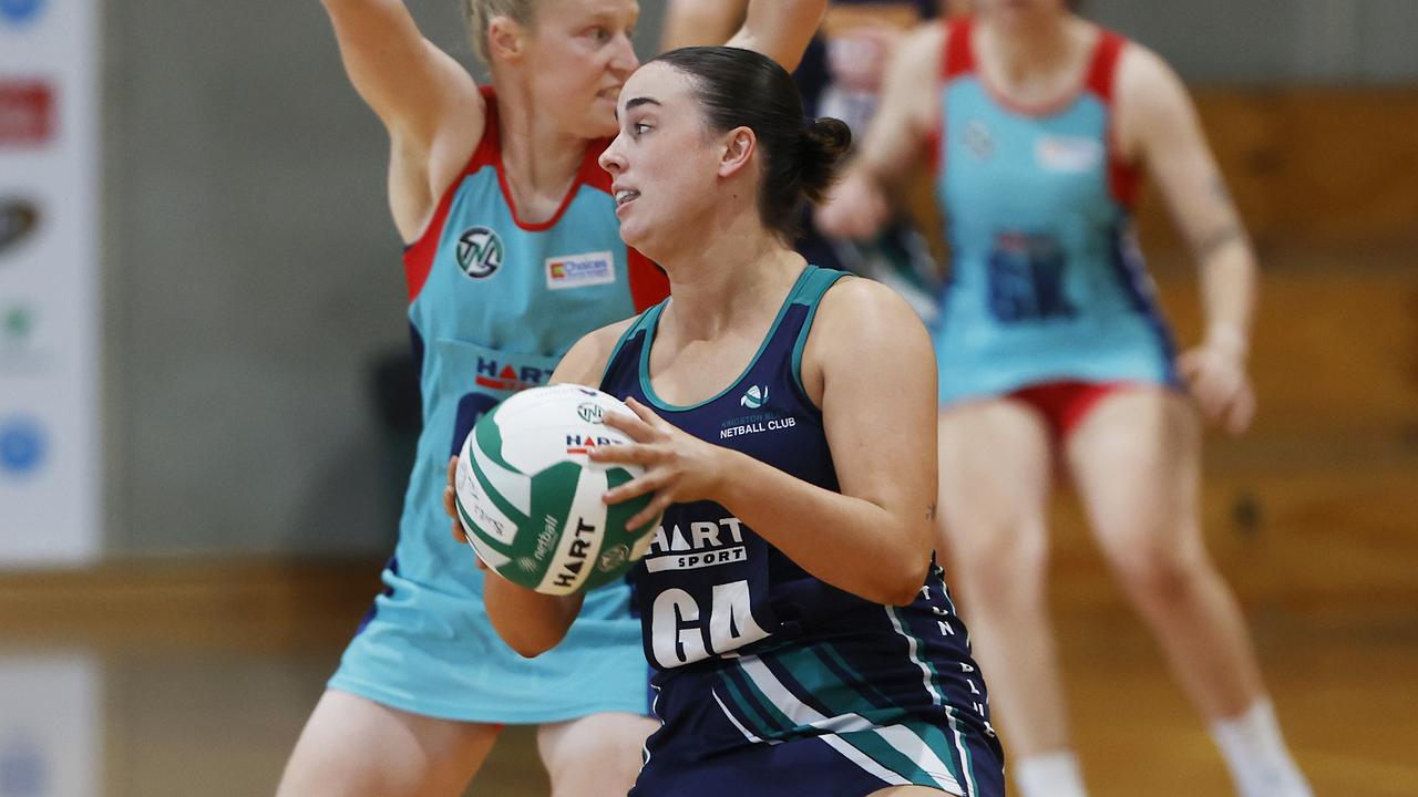 Jess Earney in action for Kingston. Picture: Nikki Davis-Jones