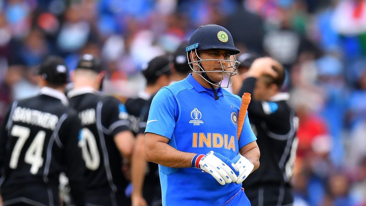 New Zealand beat India in a World Cup classic to reach the final.